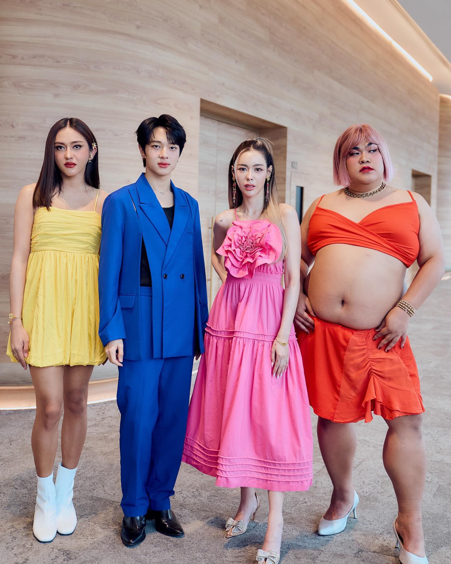 นุนิว - ชวรินทร์ เพริศพิริยะวงศ์