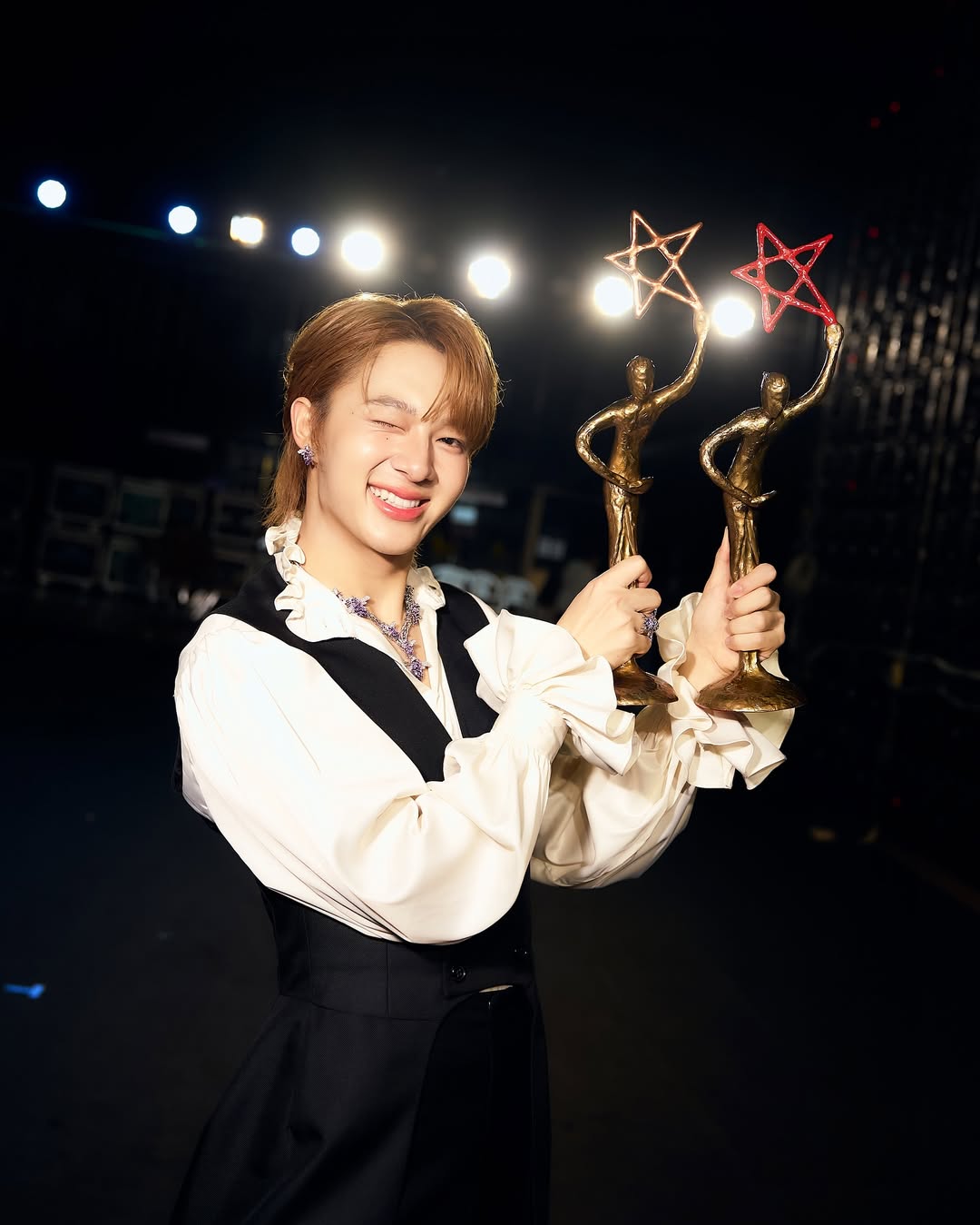 นุนิว - ชวรินทร์ เพริศพิริยะวงศ์