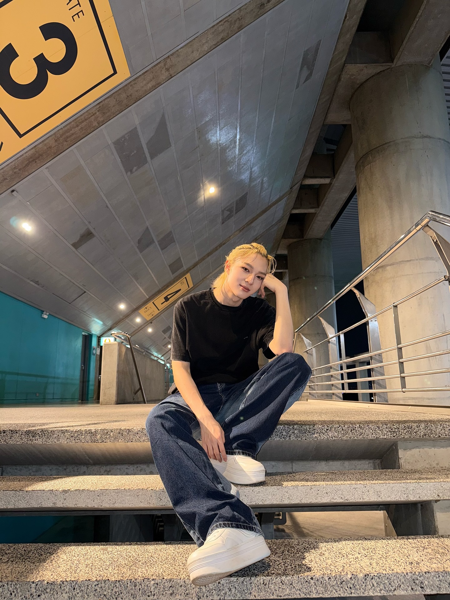 นุนิว - ชวรินทร์ เพริศพิริยะวงศ์