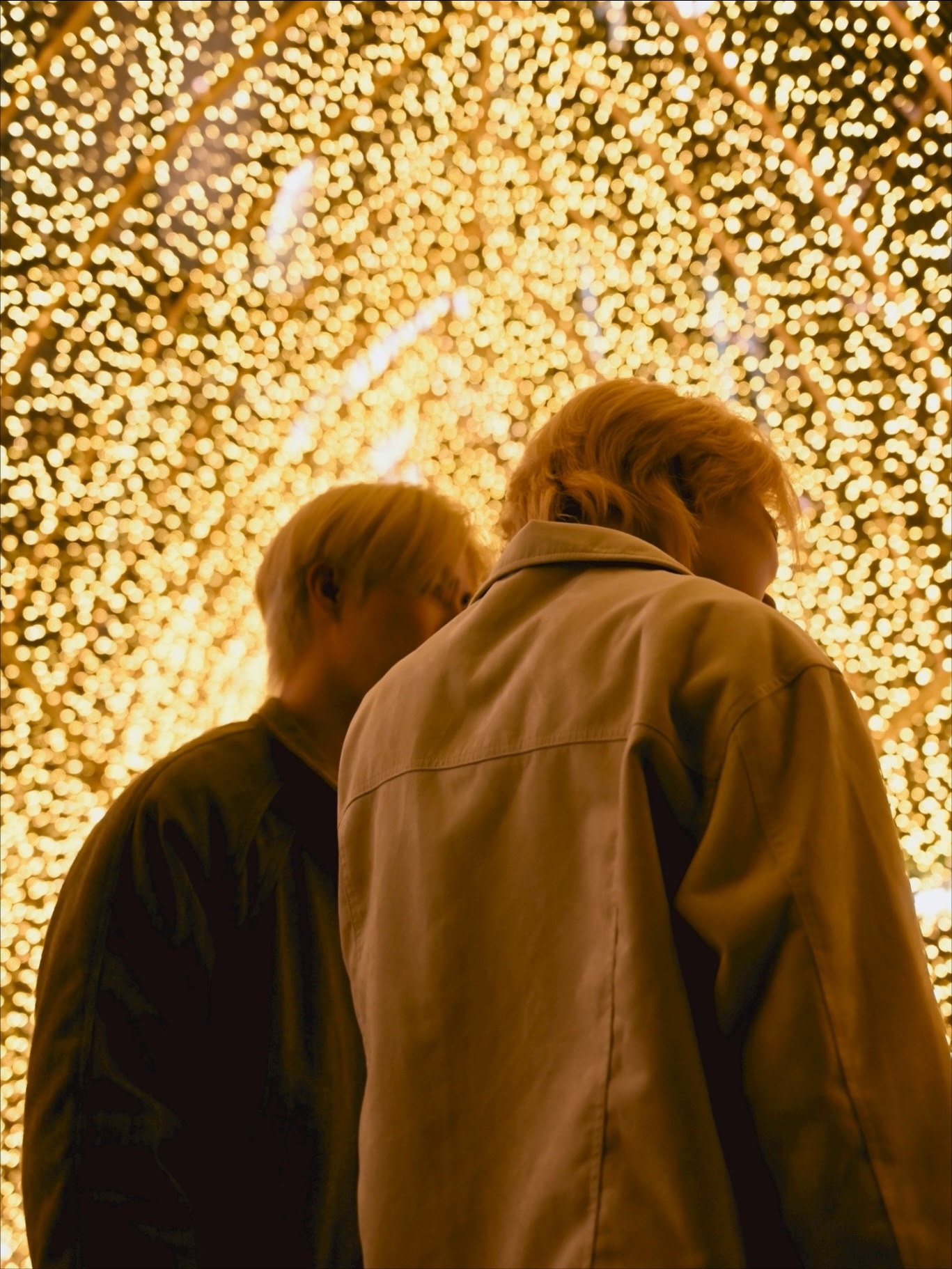 นุนิว - ชวรินทร์ เพริศพิริยะวงศ์