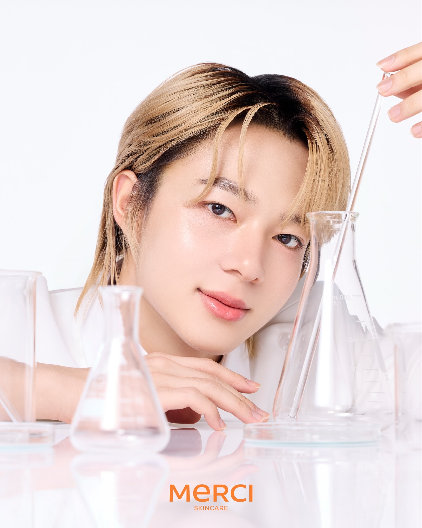 นุนิว - ชวรินทร์ เพริศพิริยะวงศ์