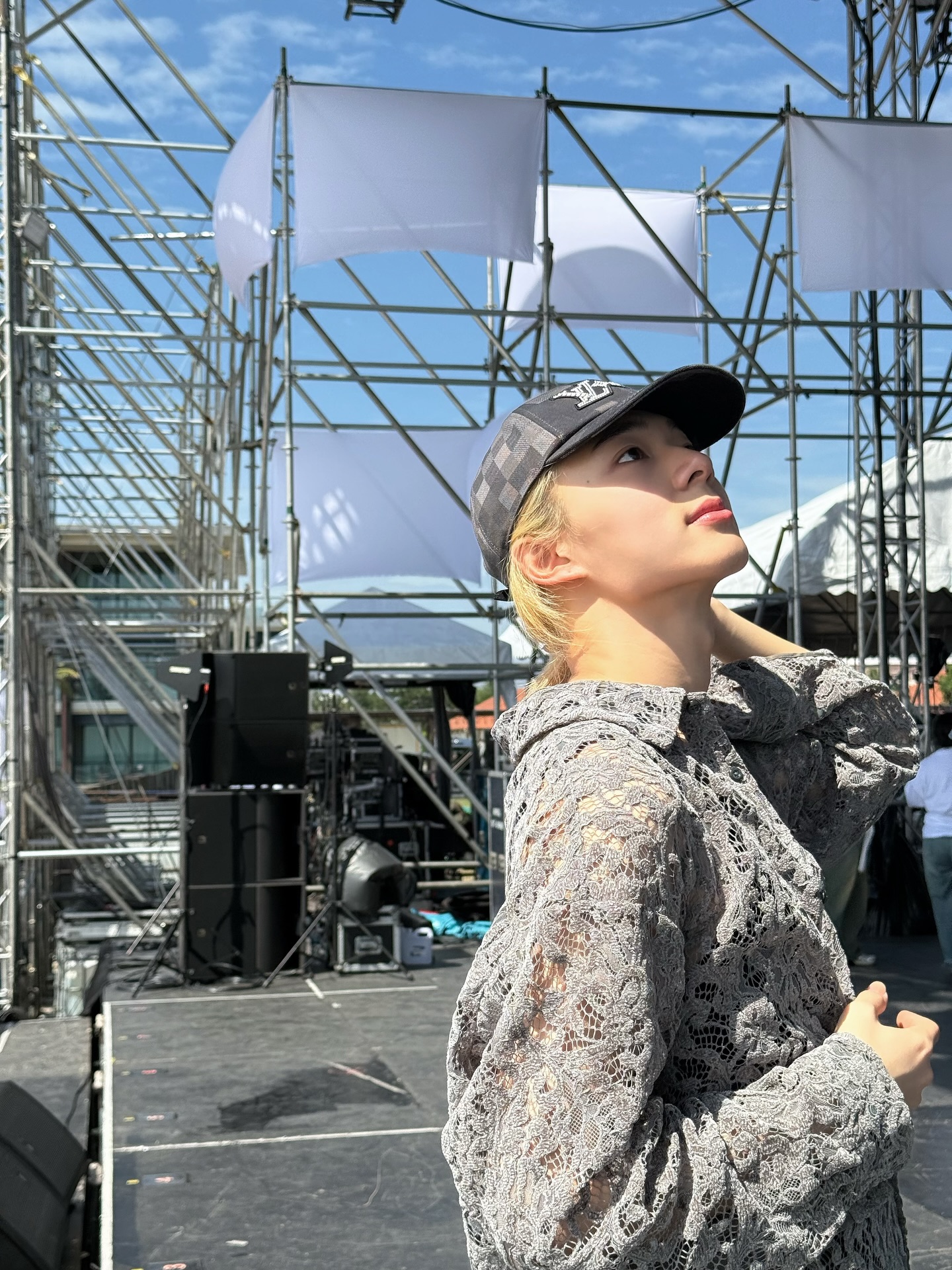 นุนิว - ชวรินทร์ เพริศพิริยะวงศ์