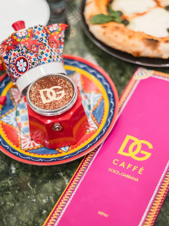 นุนิว - ชวรินทร์ เพริศพิริยะวงศ์