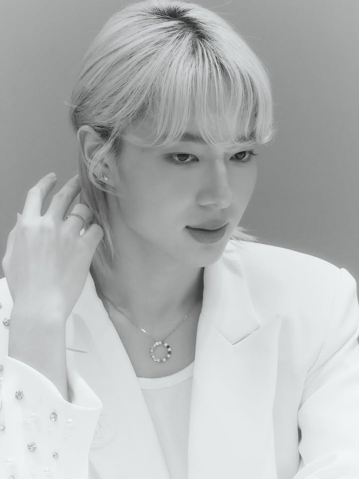 นุนิว - ชวรินทร์ เพริศพิริยะวงศ์