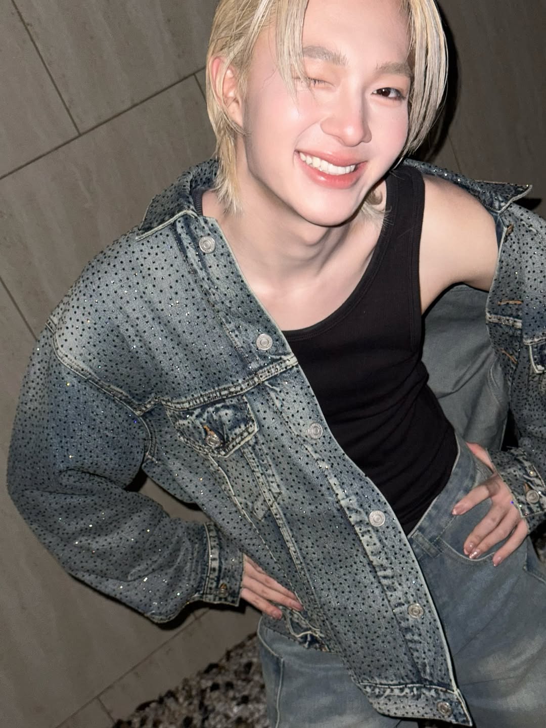 นุนิว - ชวรินทร์ เพริศพิริยะวงศ์