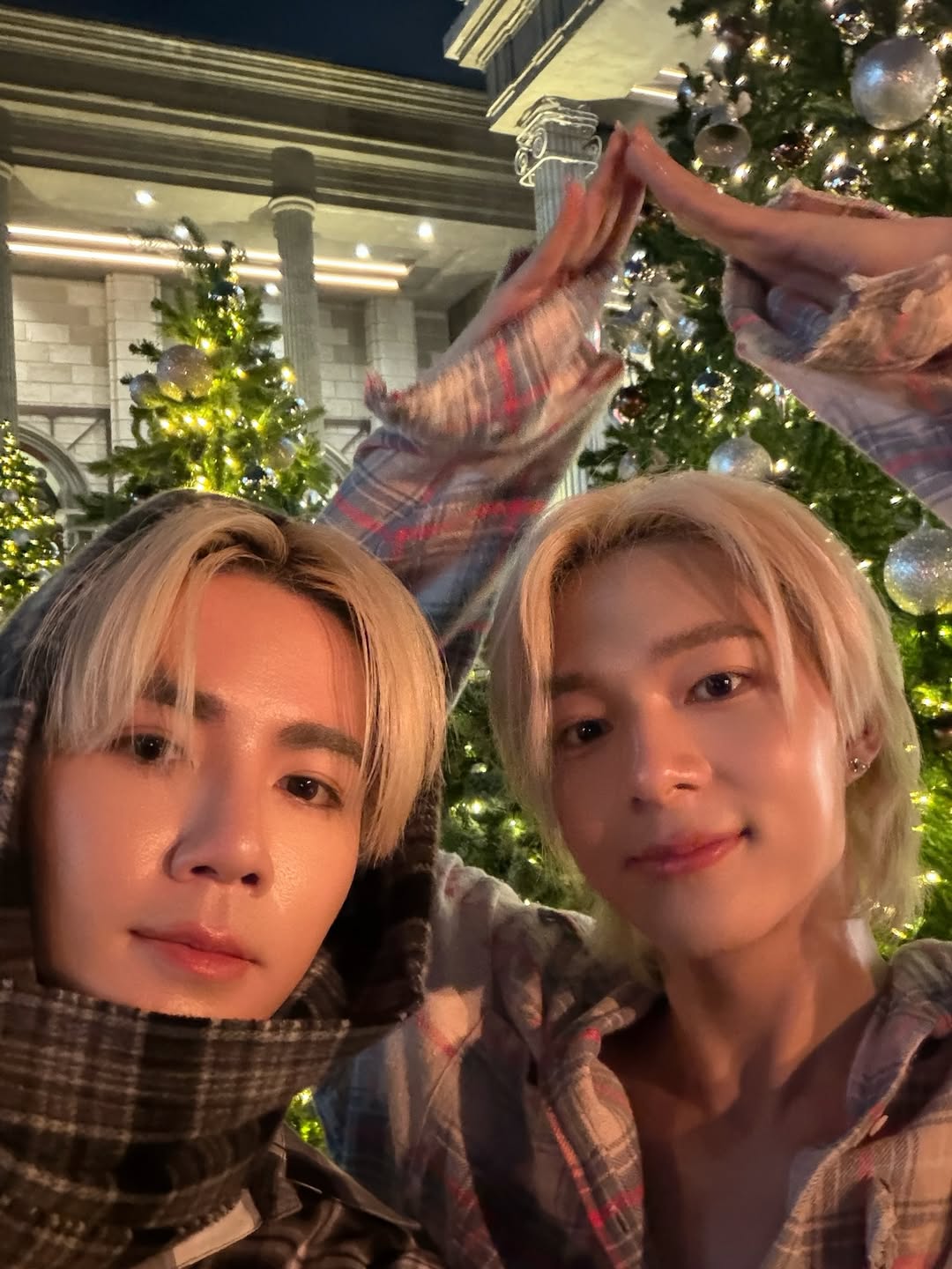 นุนิว - ชวรินทร์ เพริศพิริยะวงศ์