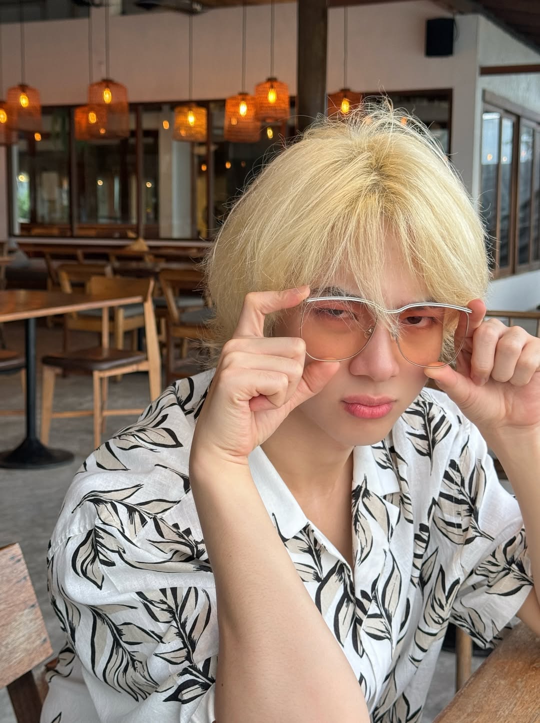 นุนิว - ชวรินทร์ เพริศพิริยะวงศ์