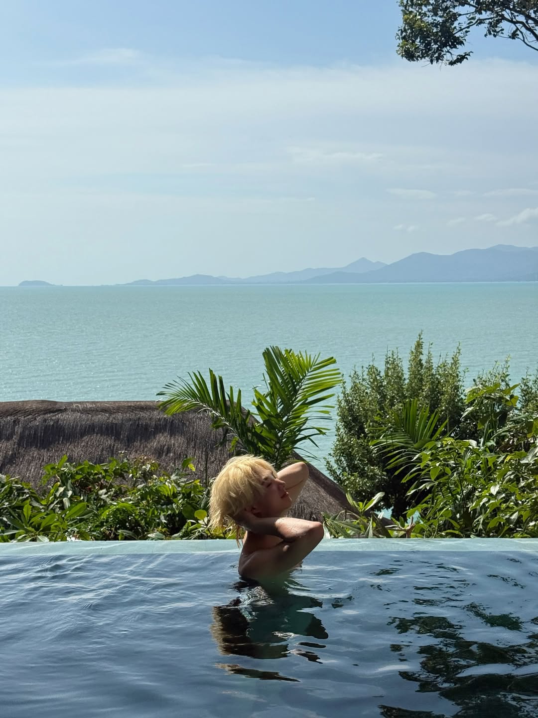 นุนิว - ชวรินทร์ เพริศพิริยะวงศ์