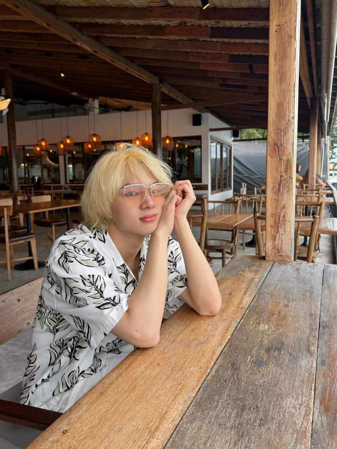 นุนิว - ชวรินทร์ เพริศพิริยะวงศ์