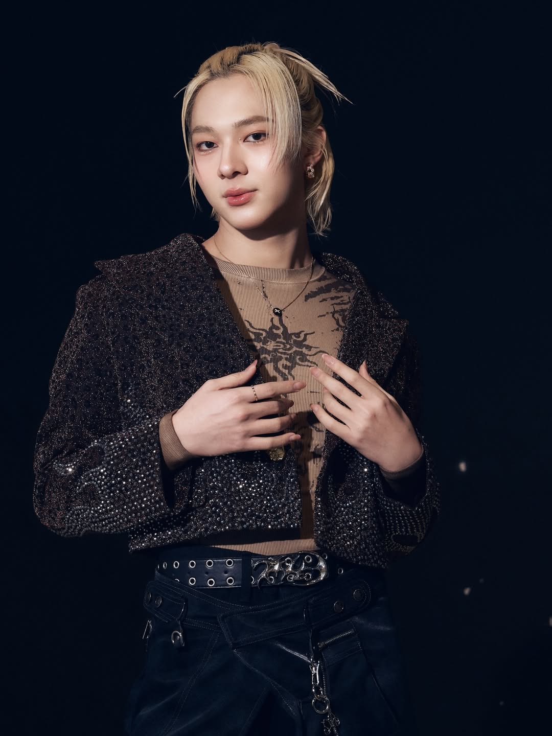 นุนิว - ชวรินทร์ เพริศพิริยะวงศ์