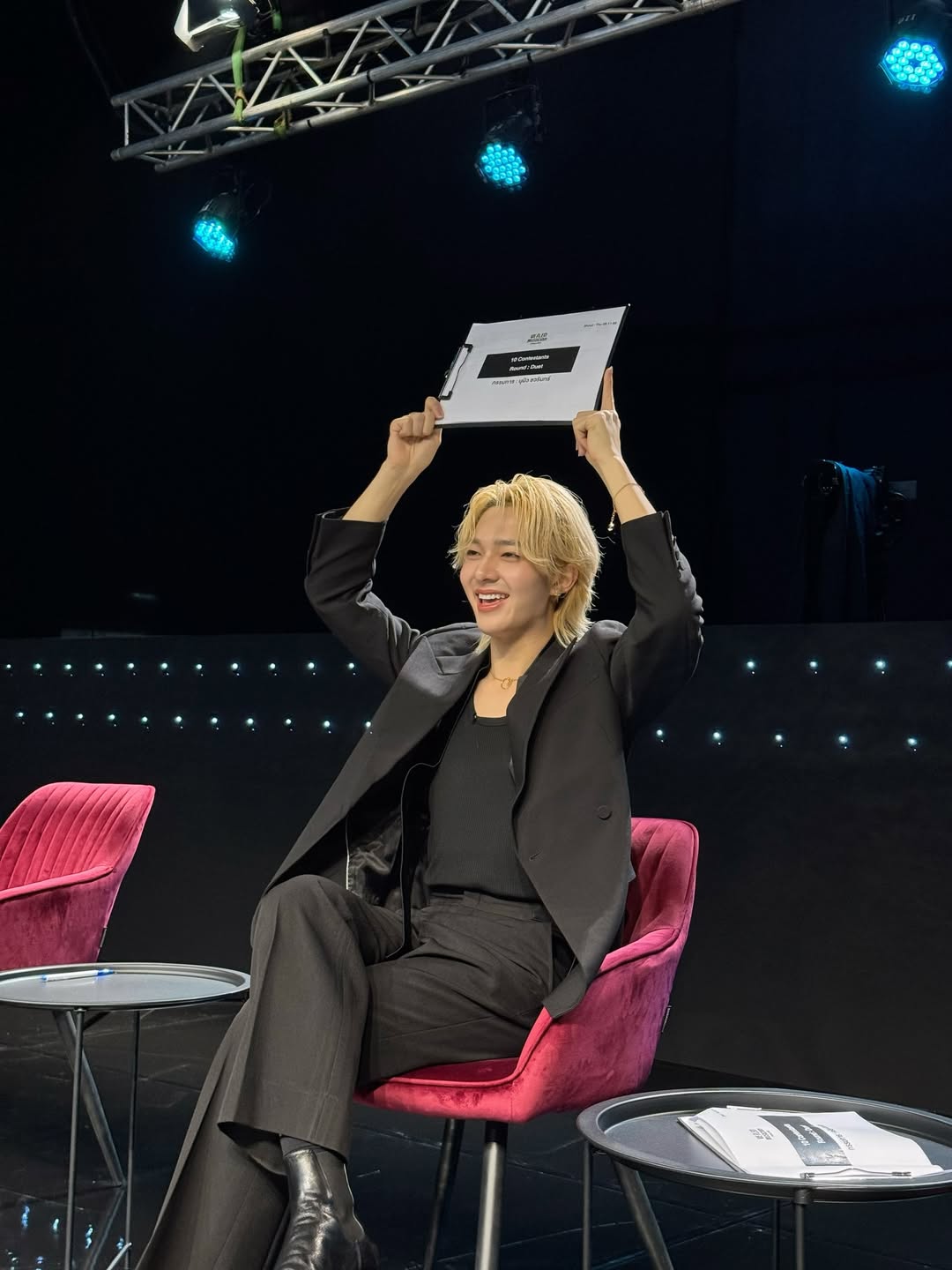 นุนิว - ชวรินทร์ เพริศพิริยะวงศ์