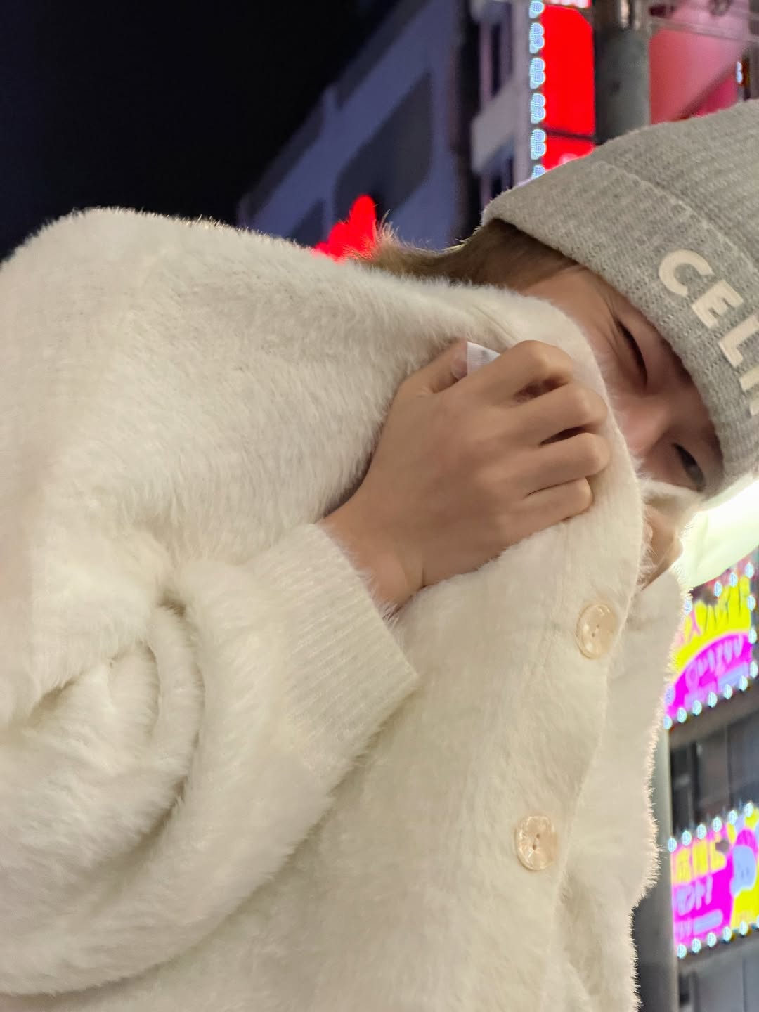 นุนิว - ชวรินทร์ เพริศพิริยะวงศ์