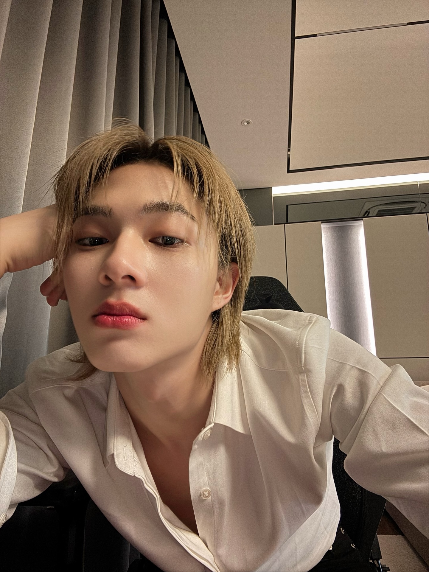 นุนิว - ชวรินทร์ เพริศพิริยะวงศ์