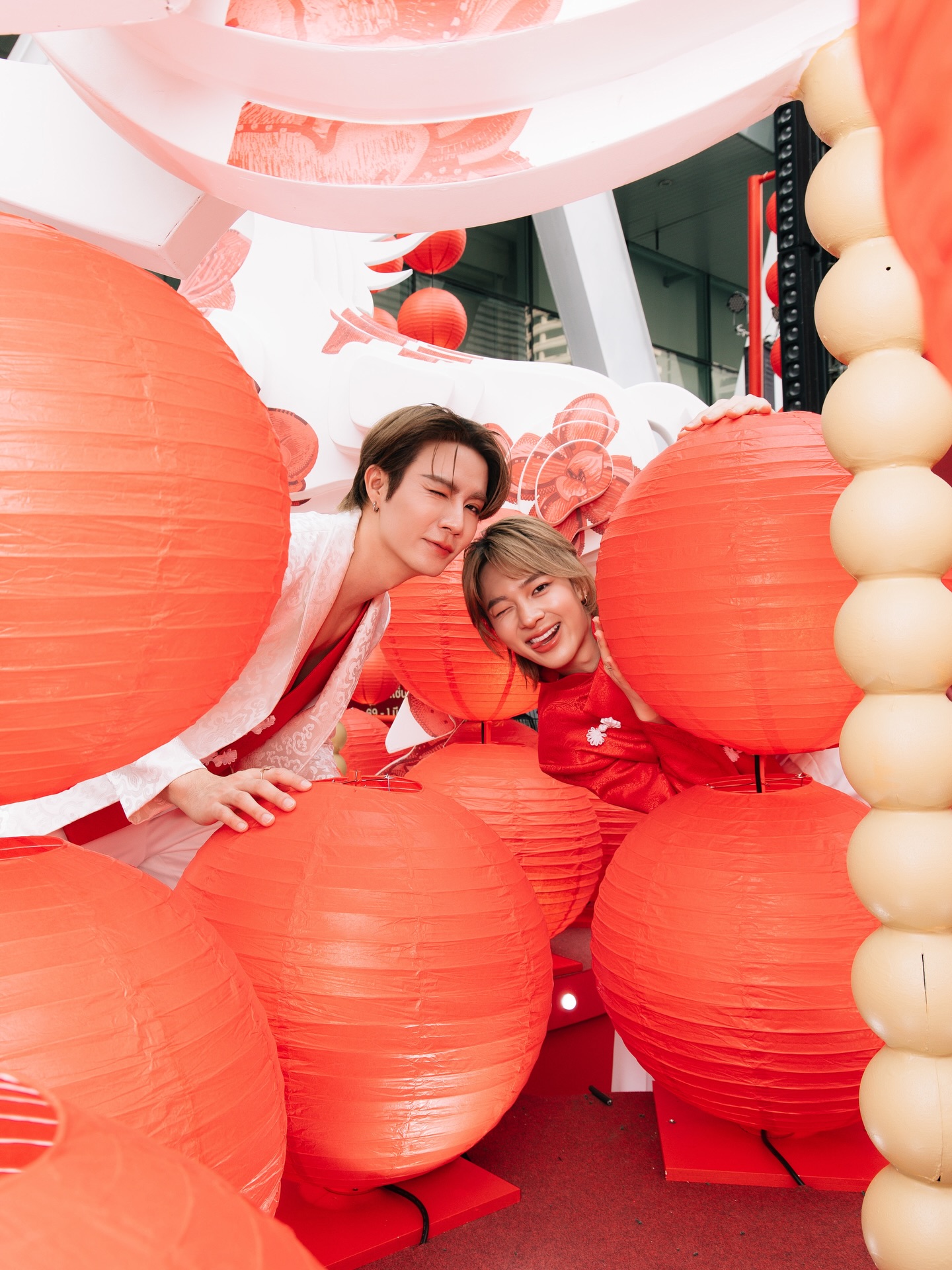 นุนิว - ชวรินทร์ เพริศพิริยะวงศ์