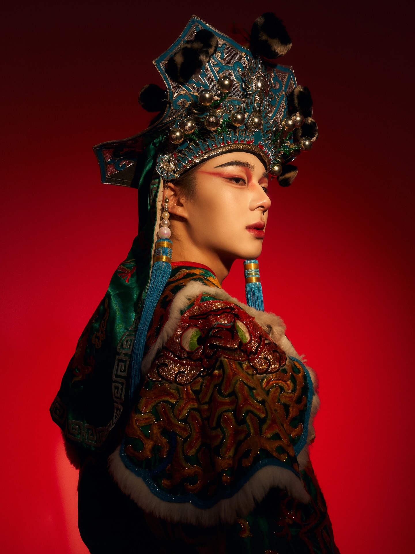 นุนิว - ชวรินทร์ เพริศพิริยะวงศ์