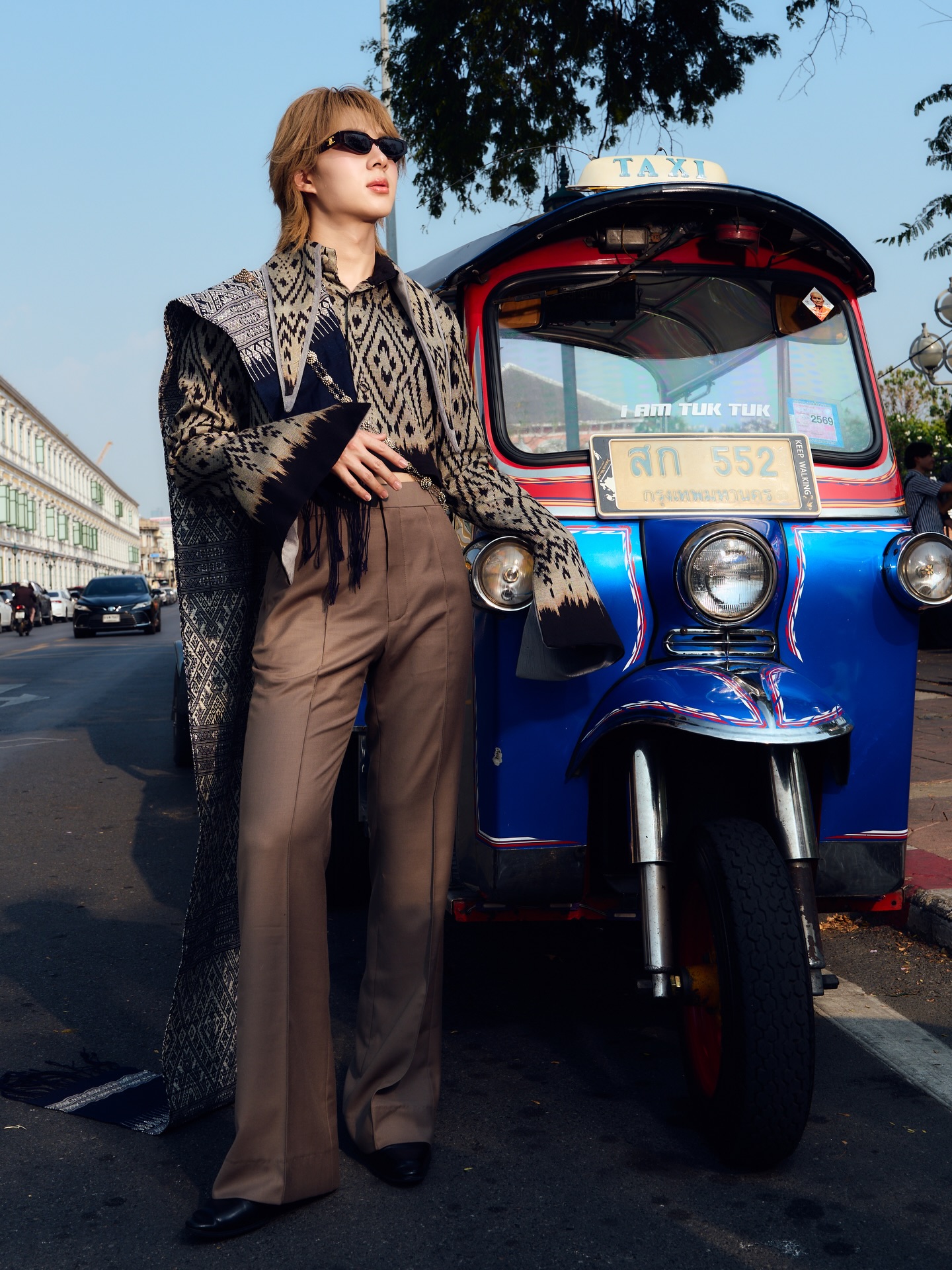 นุนิว - ชวรินทร์ เพริศพิริยะวงศ์