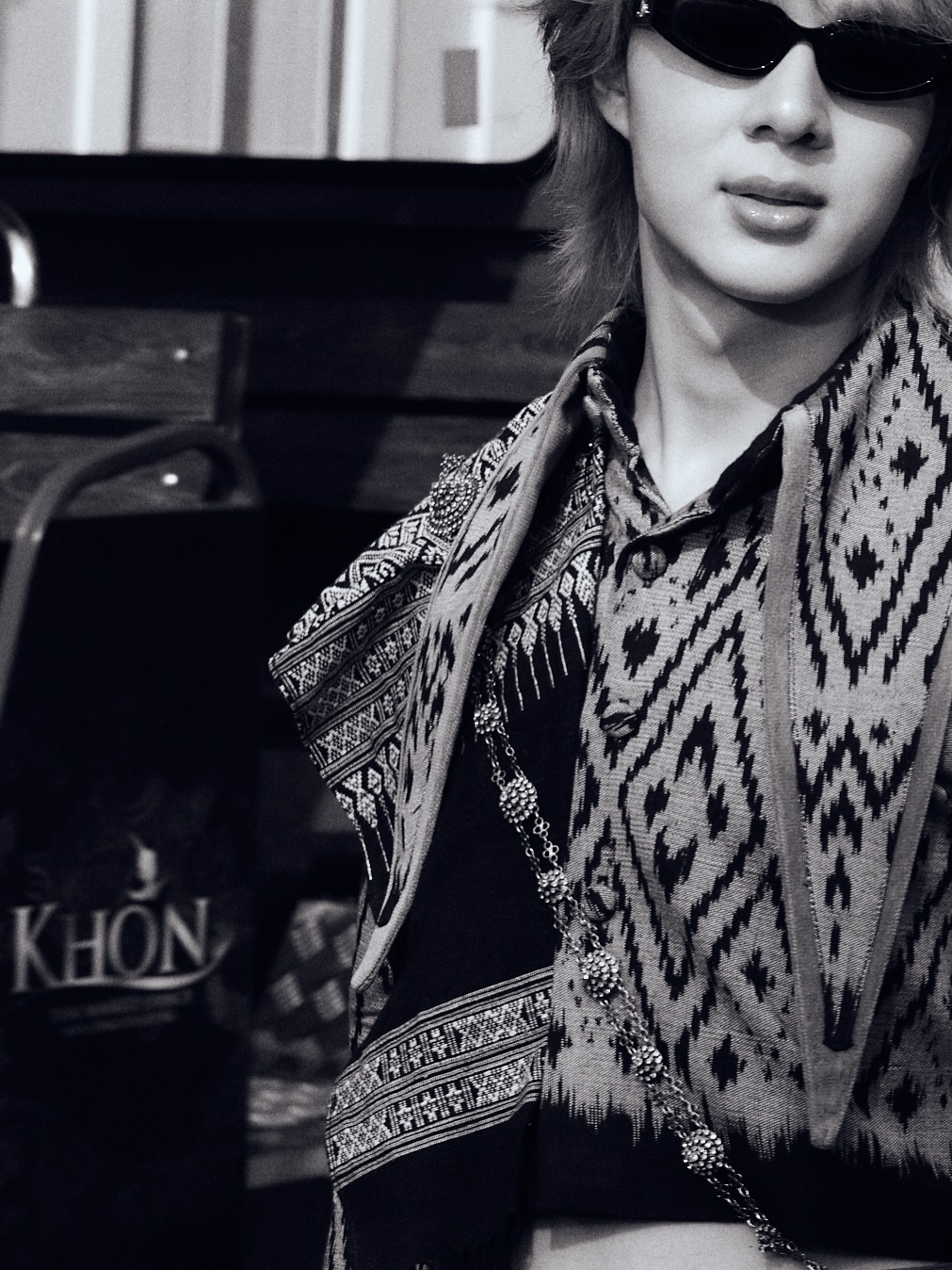 นุนิว - ชวรินทร์ เพริศพิริยะวงศ์