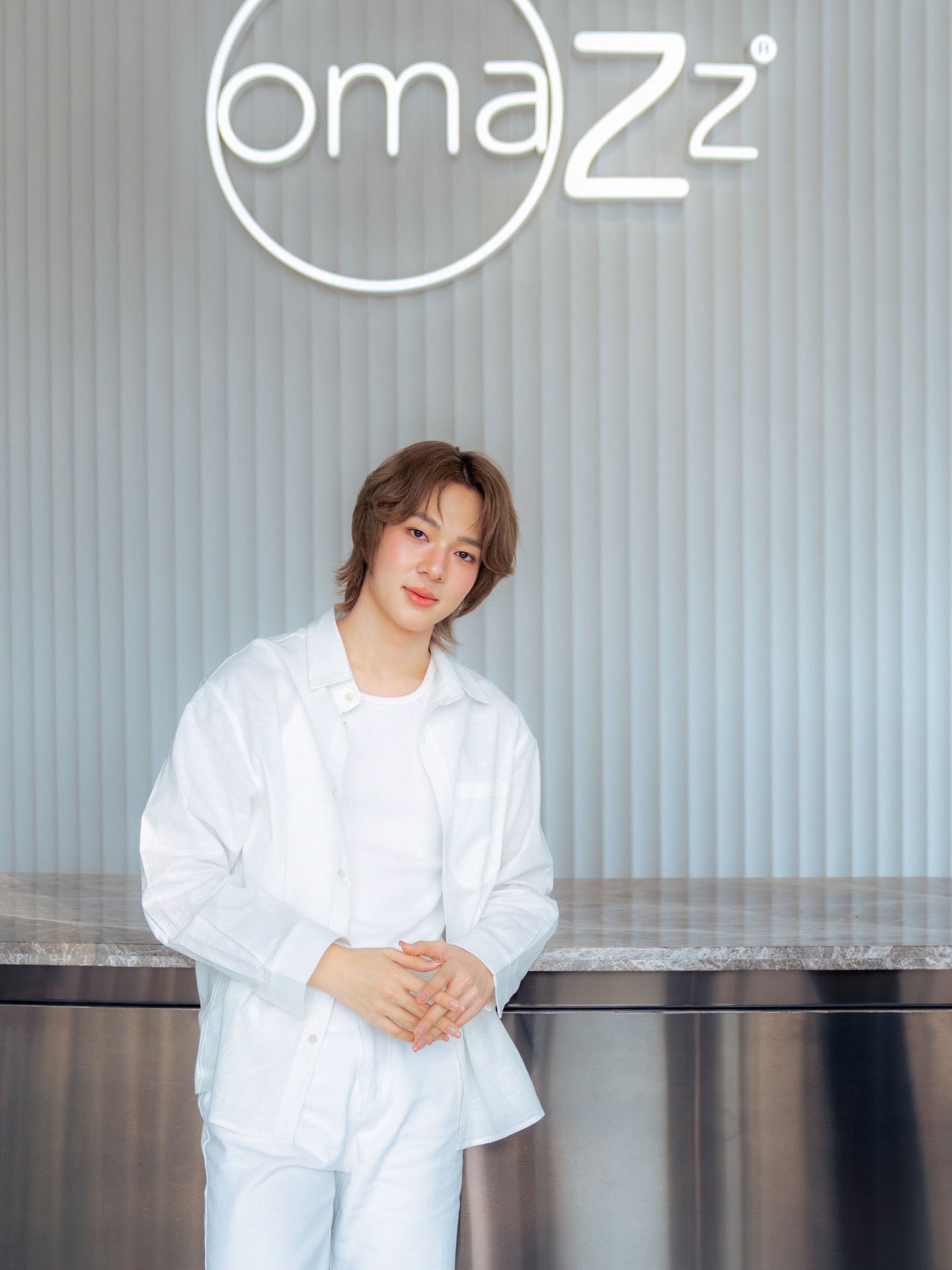 นุนิว - ชวรินทร์ เพริศพิริยะวงศ์