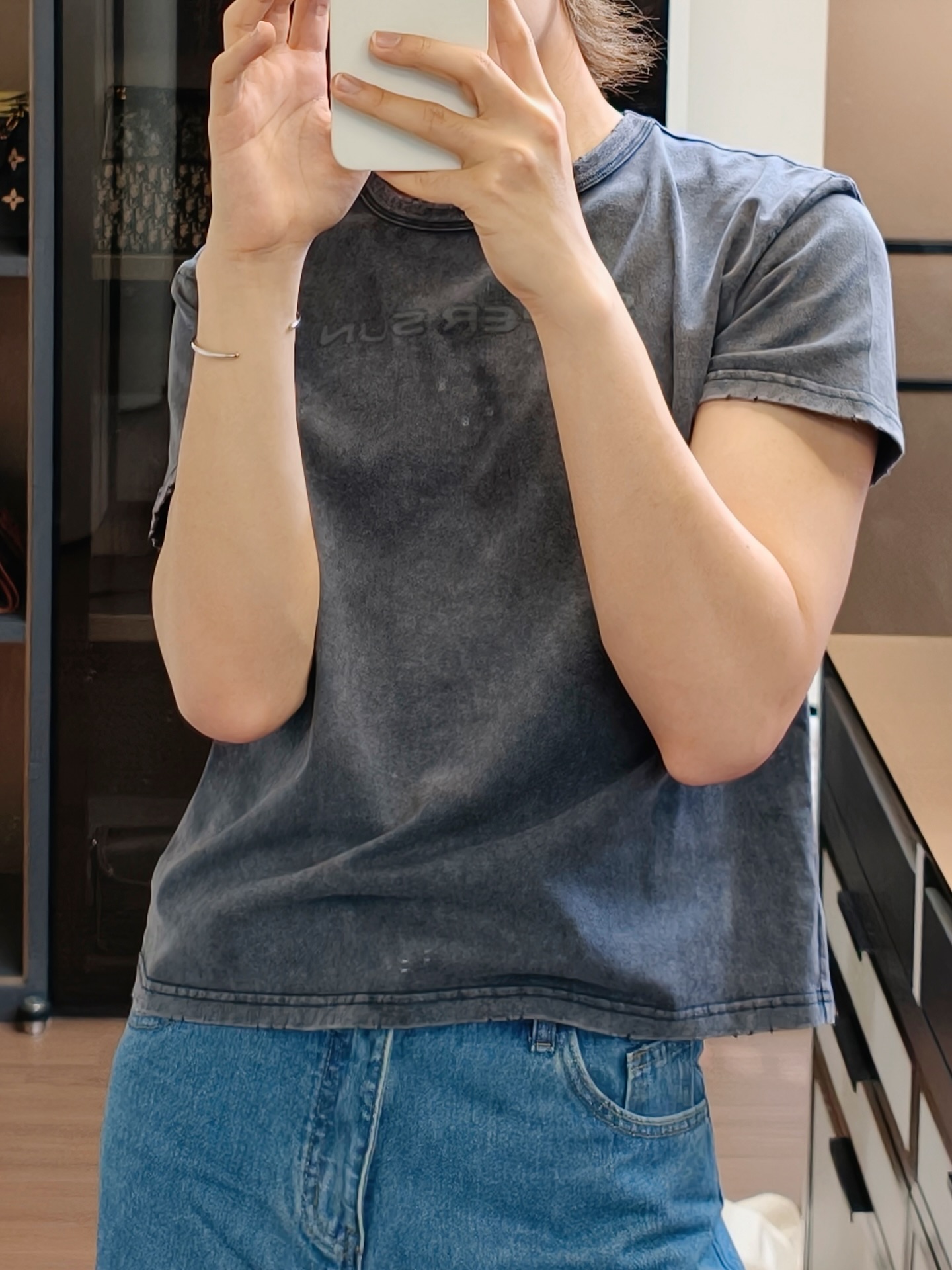 นุนิว - ชวรินทร์ เพริศพิริยะวงศ์