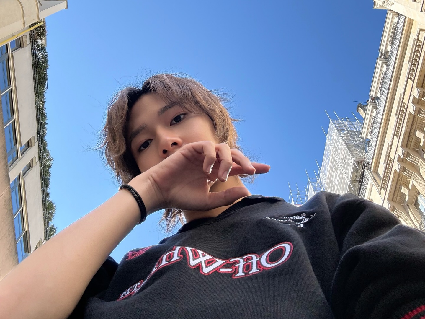 นุนิว - ชวรินทร์ เพริศพิริยะวงศ์