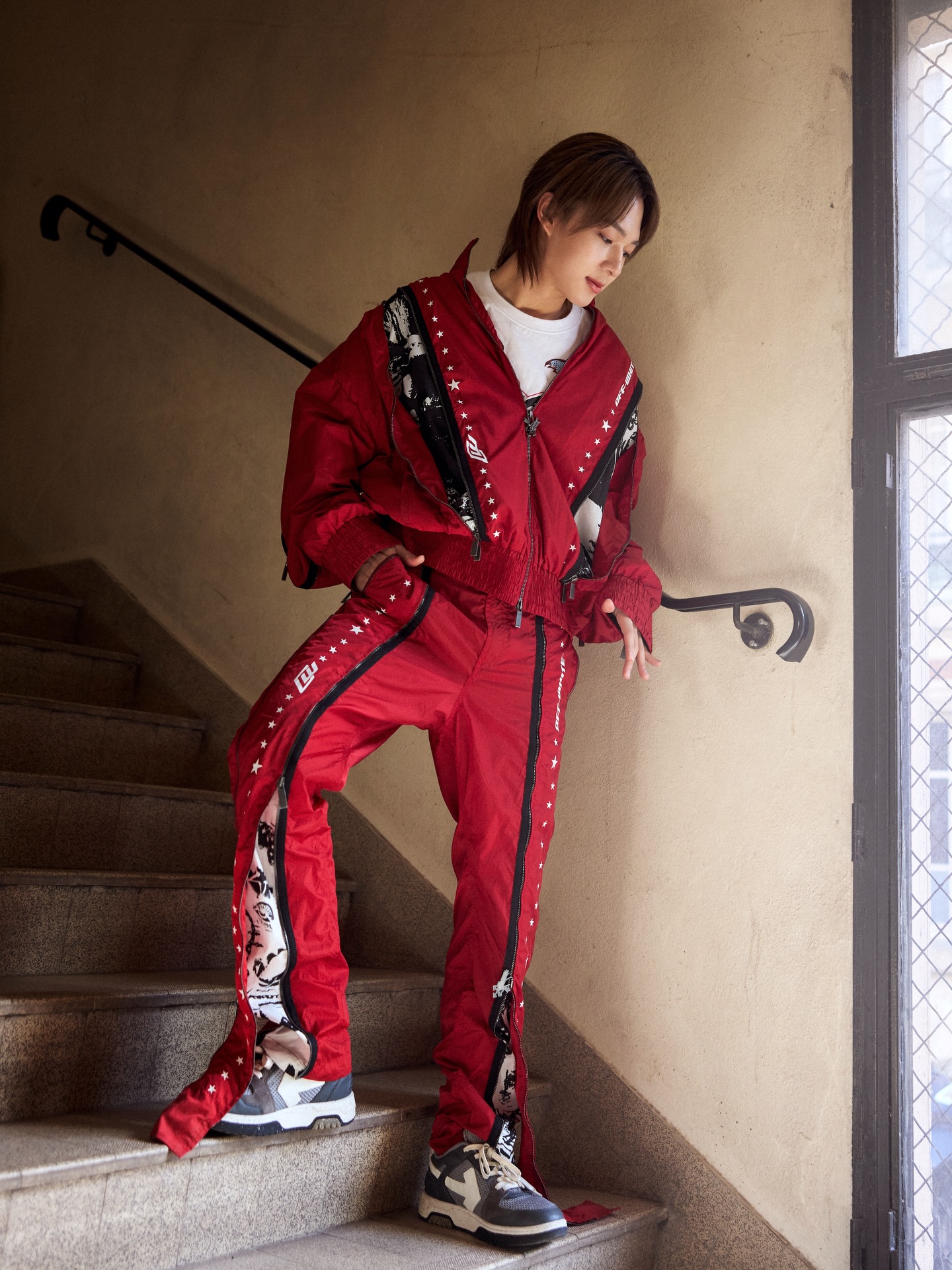 นุนิว - ชวรินทร์ เพริศพิริยะวงศ์