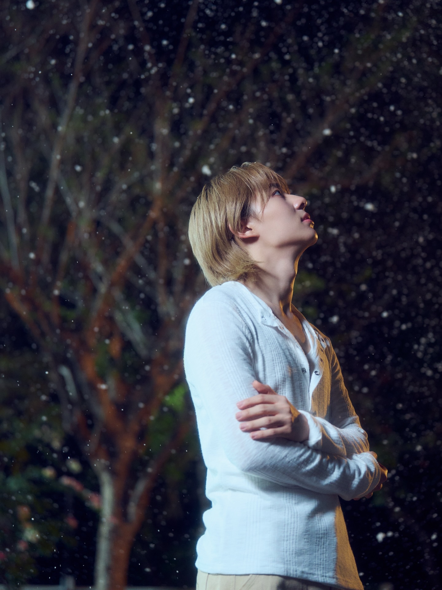 นุนิว - ชวรินทร์ เพริศพิริยะวงศ์