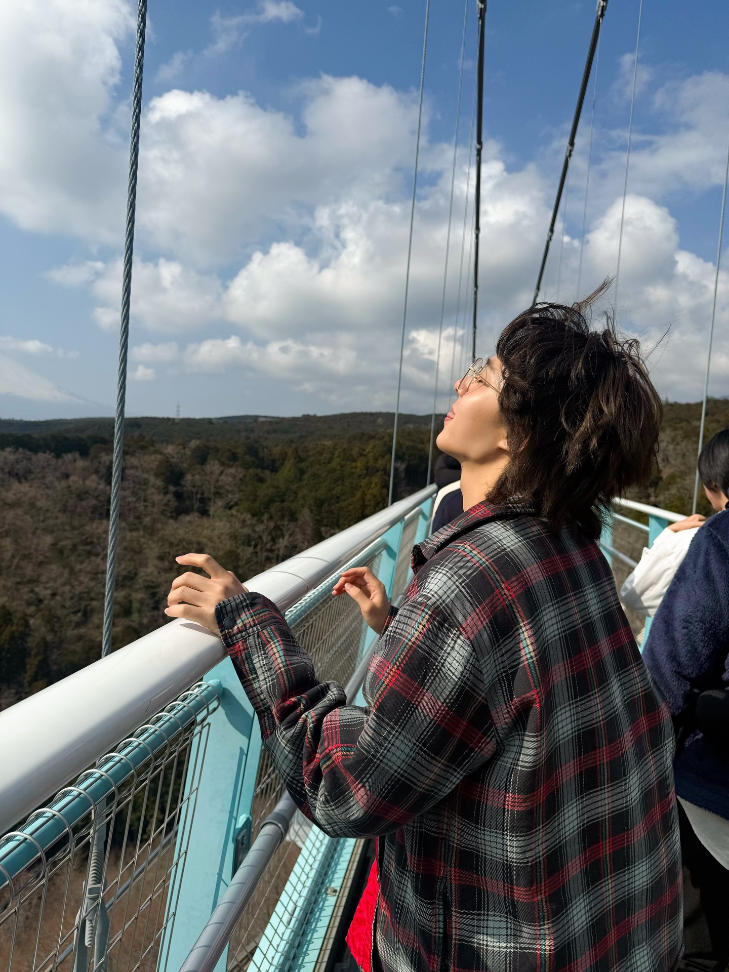 นุนิว - ชวรินทร์ เพริศพิริยะวงศ์