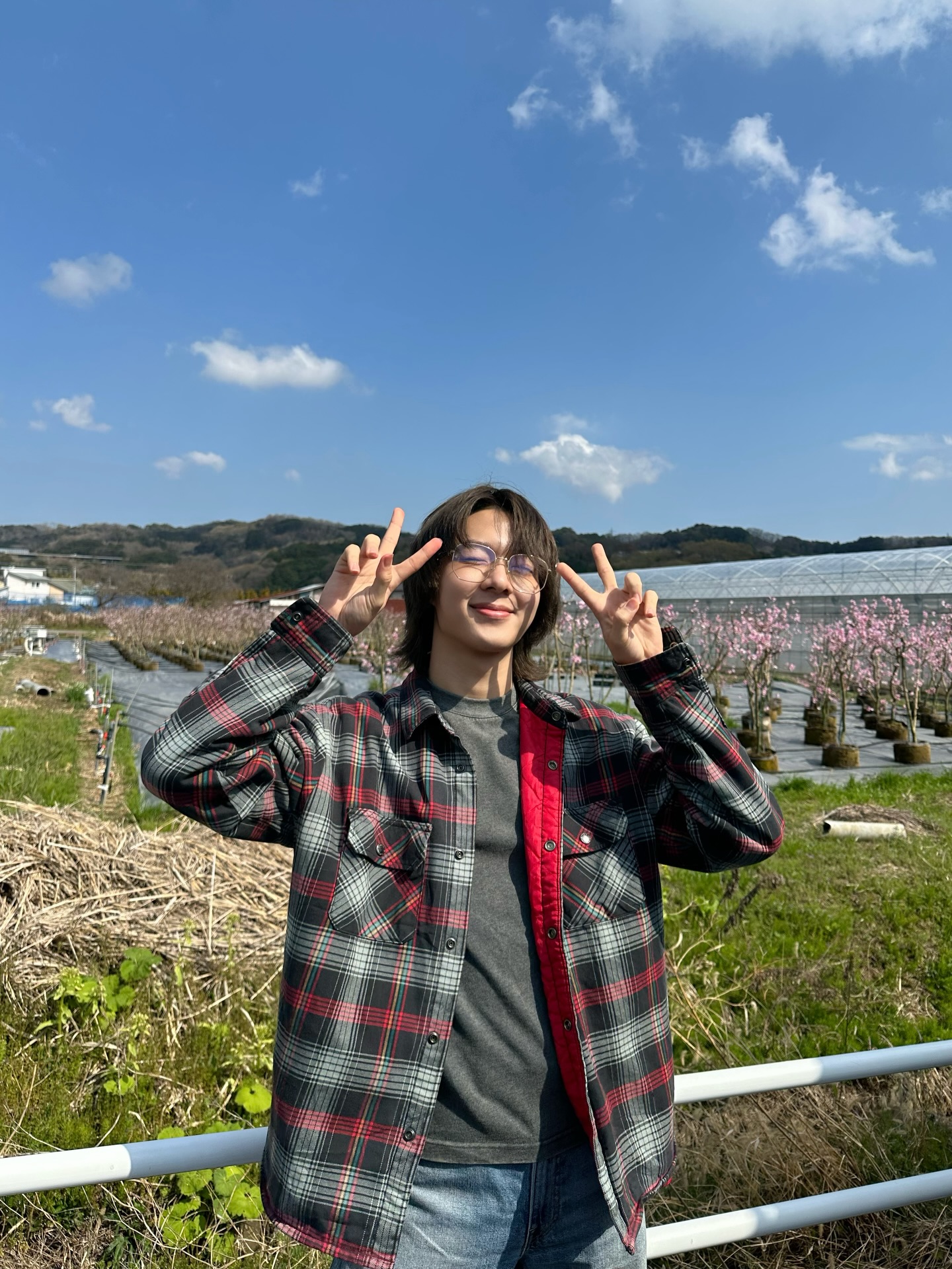 นุนิว - ชวรินทร์ เพริศพิริยะวงศ์