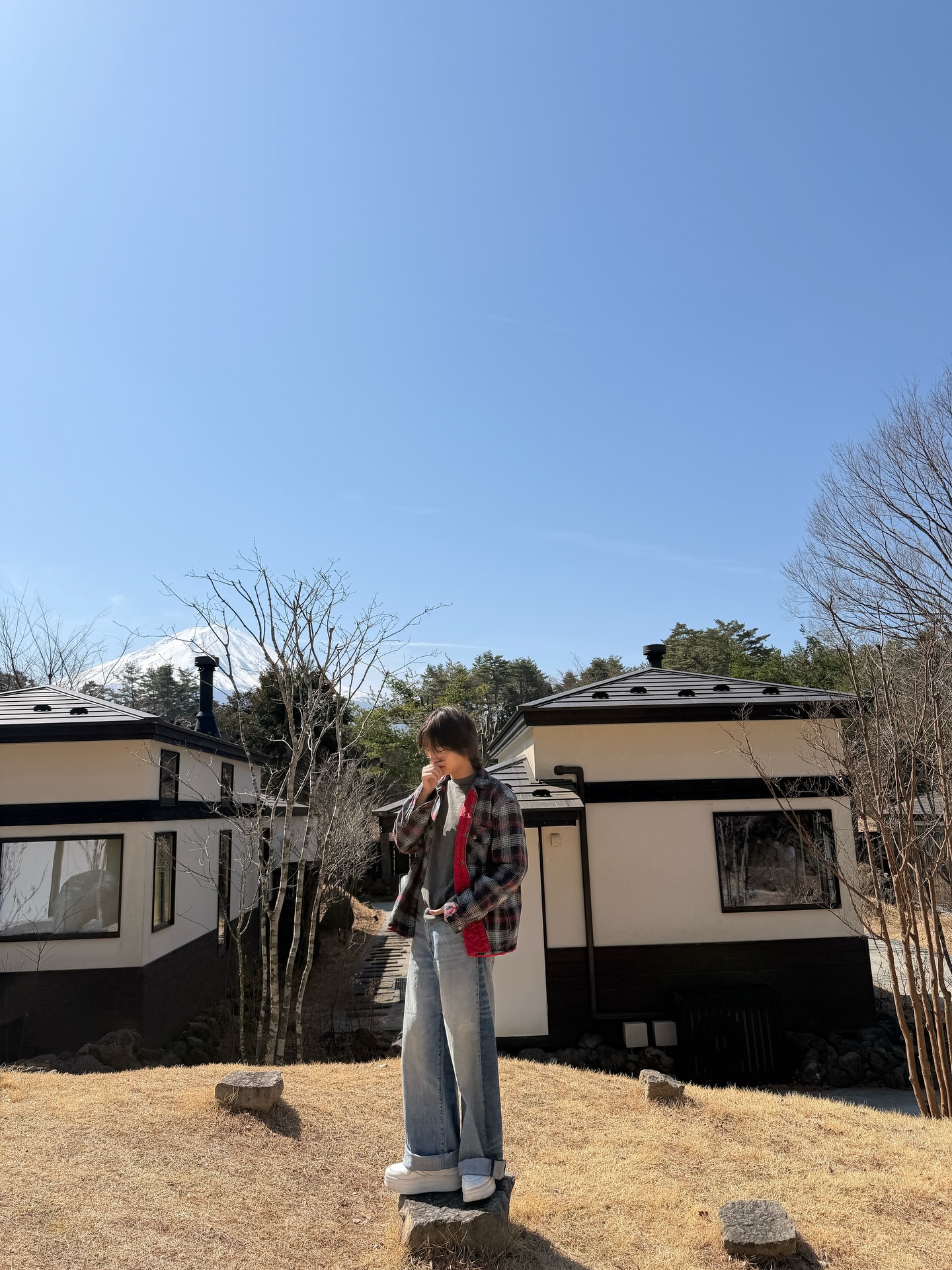 นุนิว - ชวรินทร์ เพริศพิริยะวงศ์