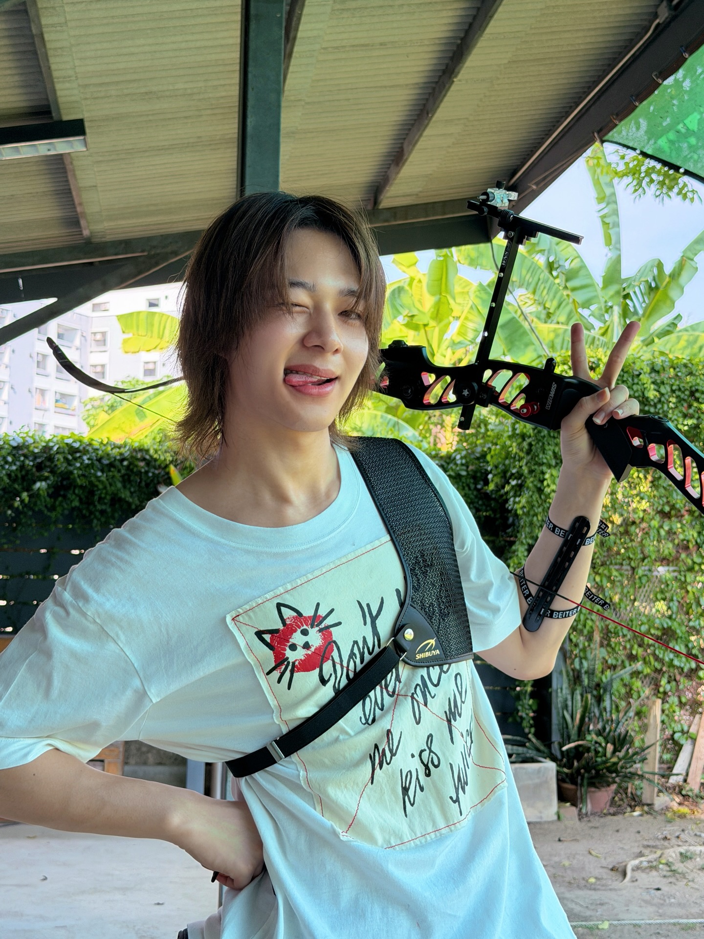 นุนิว - ชวรินทร์ เพริศพิริยะวงศ์