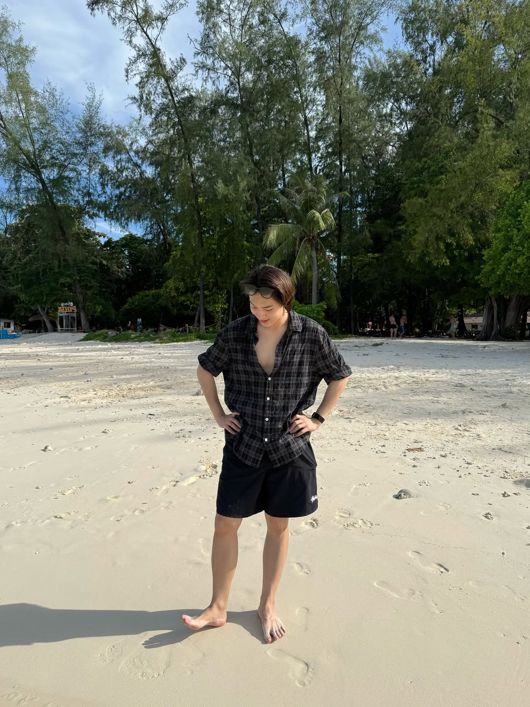 นุนิว - ชวรินทร์ เพริศพิริยะวงศ์