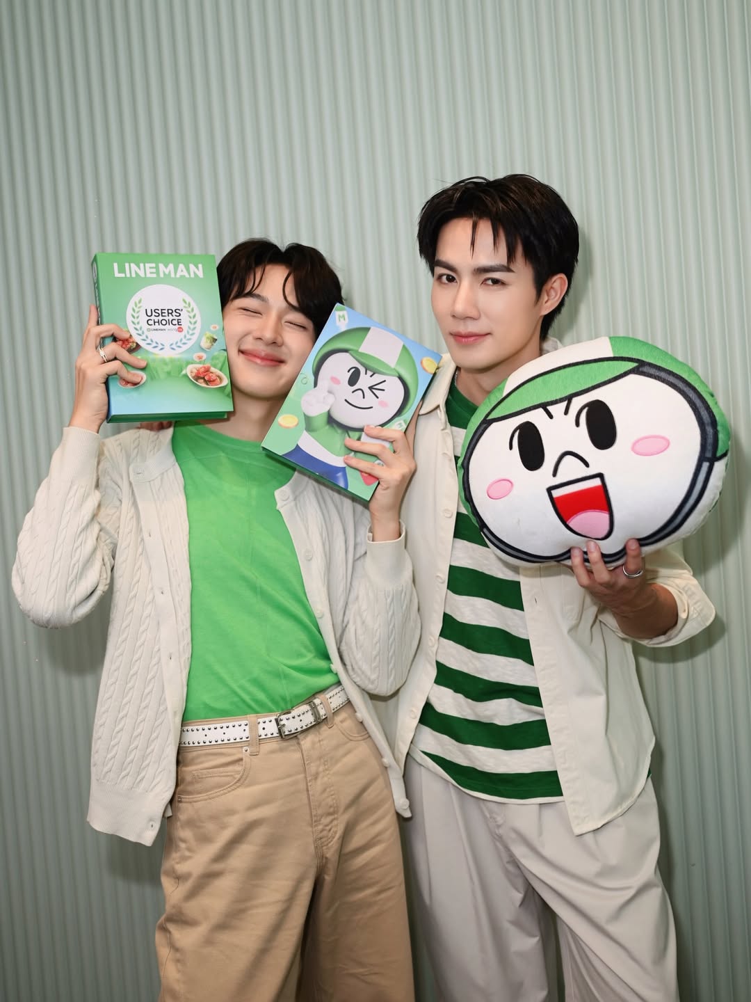 นุนิว - ชวรินทร์ เพริศพิริยะวงศ์