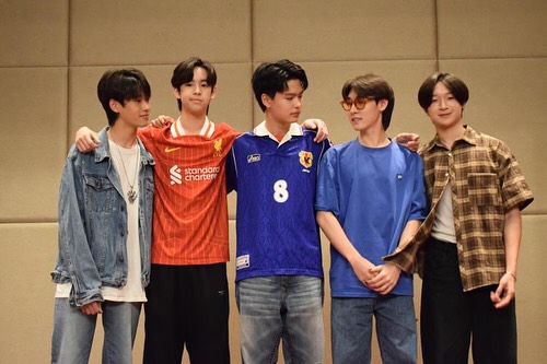 เชน - ธณัชพงศ์ ทวีทรัพย์มณี