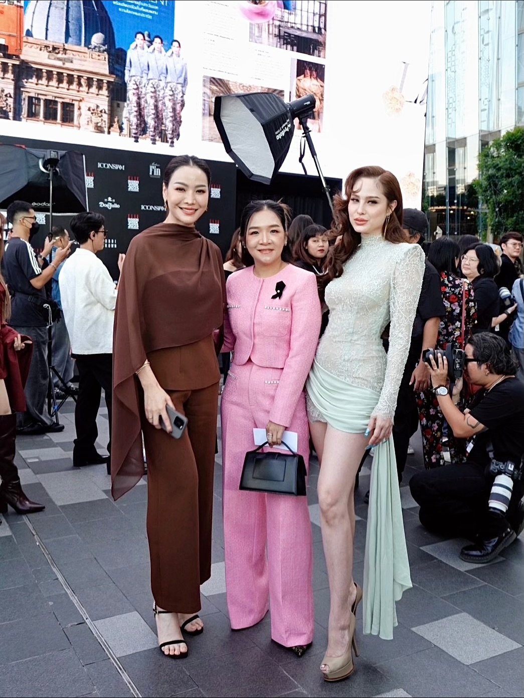 หยก - ธัญยกันต์ ธนกิตติ์ธนานนท์