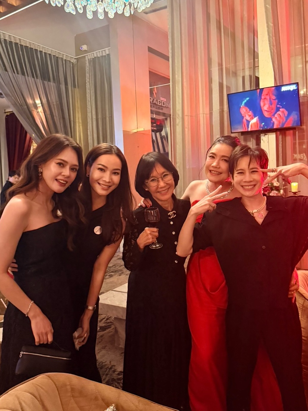 หยก - ธัญยกันต์ ธนกิตติ์ธนานนท์