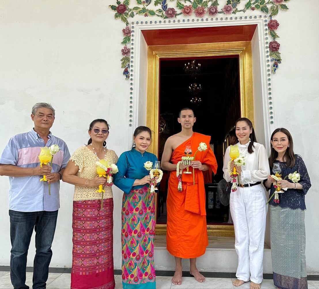 จอย - รินลณี ศรีเพ็ญ