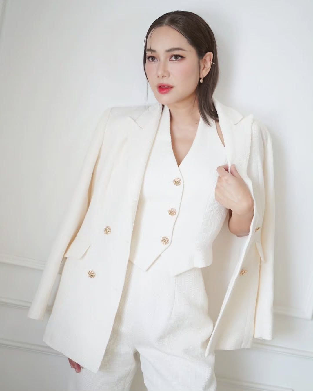 จอย - รินลณี ศรีเพ็ญ