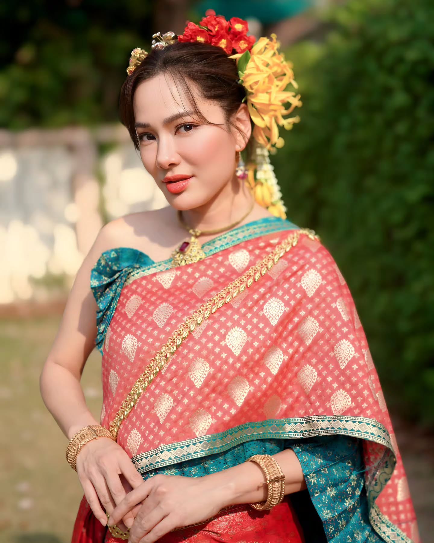 จอย - รินลณี ศรีเพ็ญ
