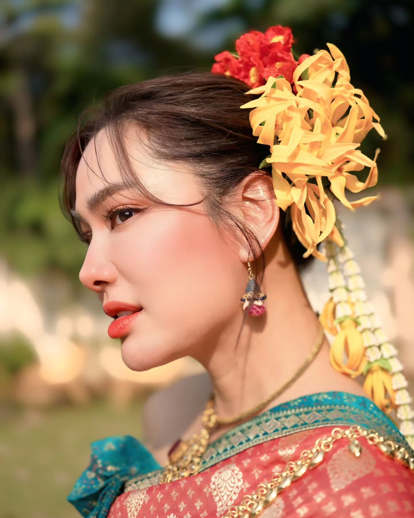 จอย - รินลณี ศรีเพ็ญ