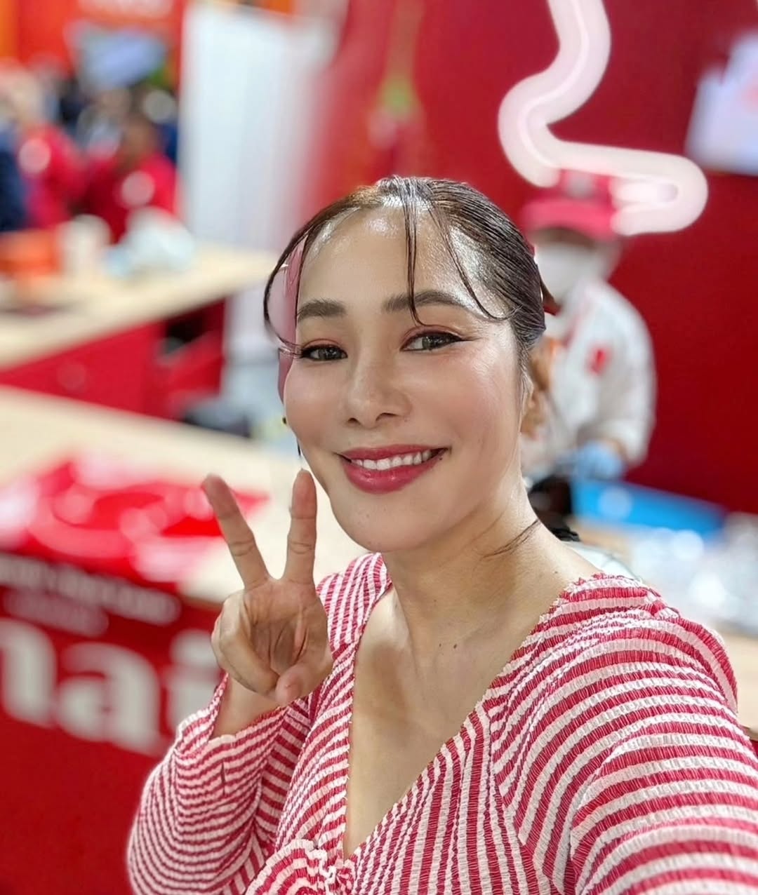 จอย - รินลณี ศรีเพ็ญ