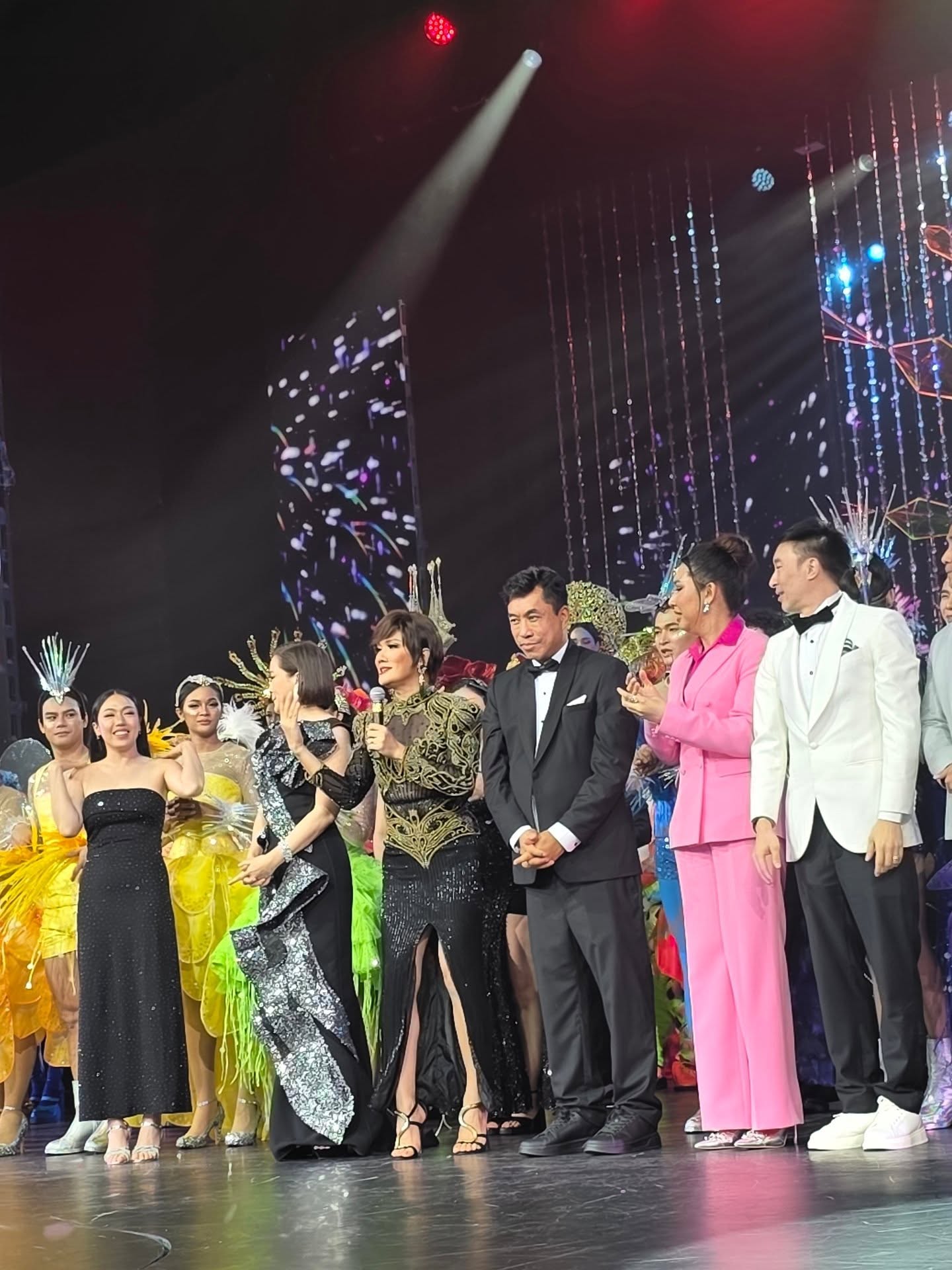 จอย - รินลณี ศรีเพ็ญ