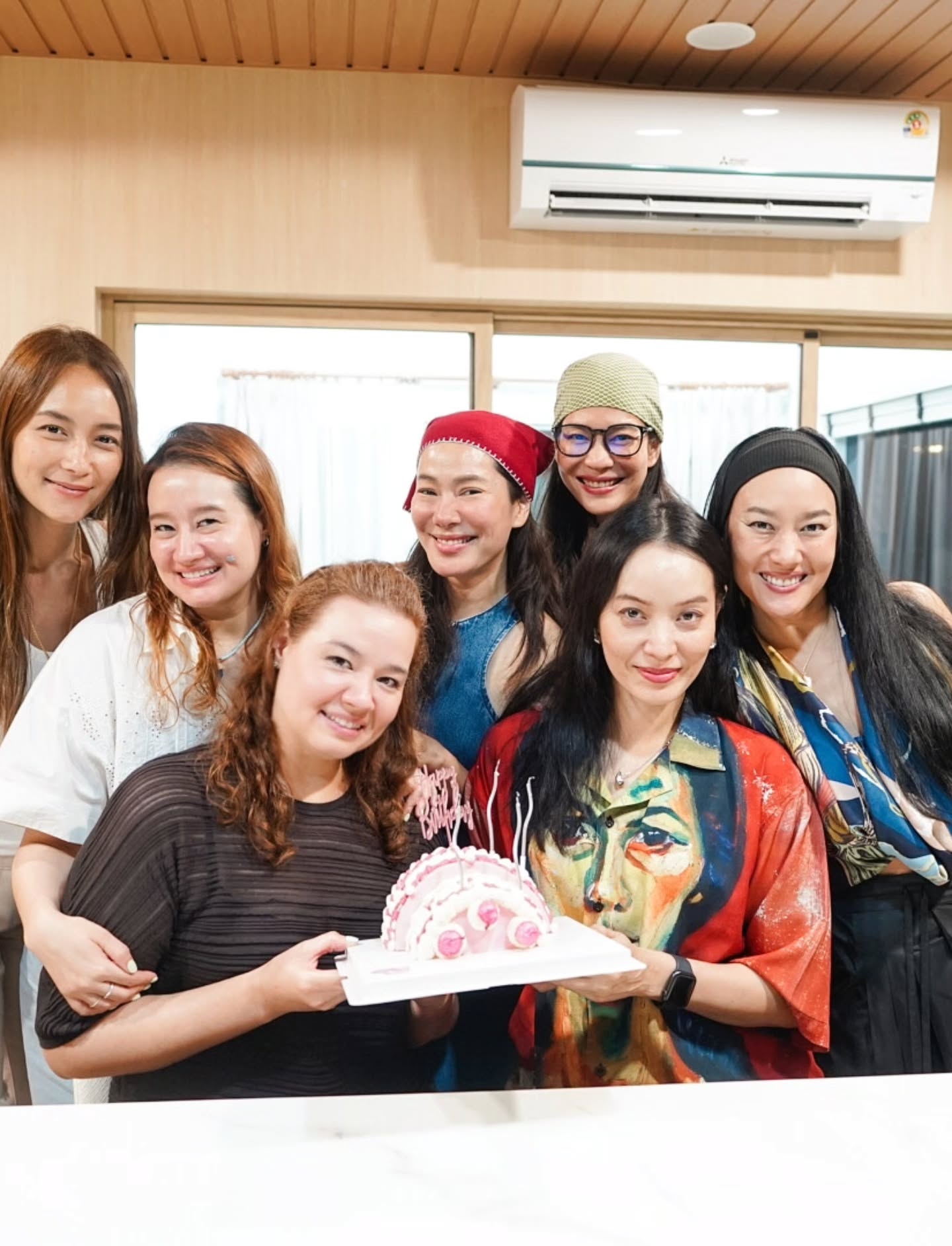 จอย - รินลณี ศรีเพ็ญ