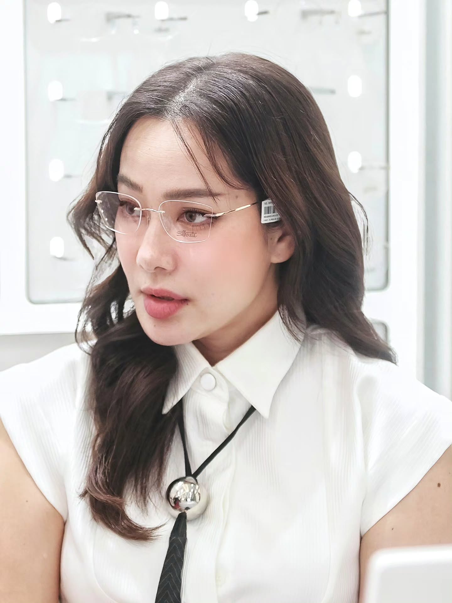 จอย - รินลณี ศรีเพ็ญ