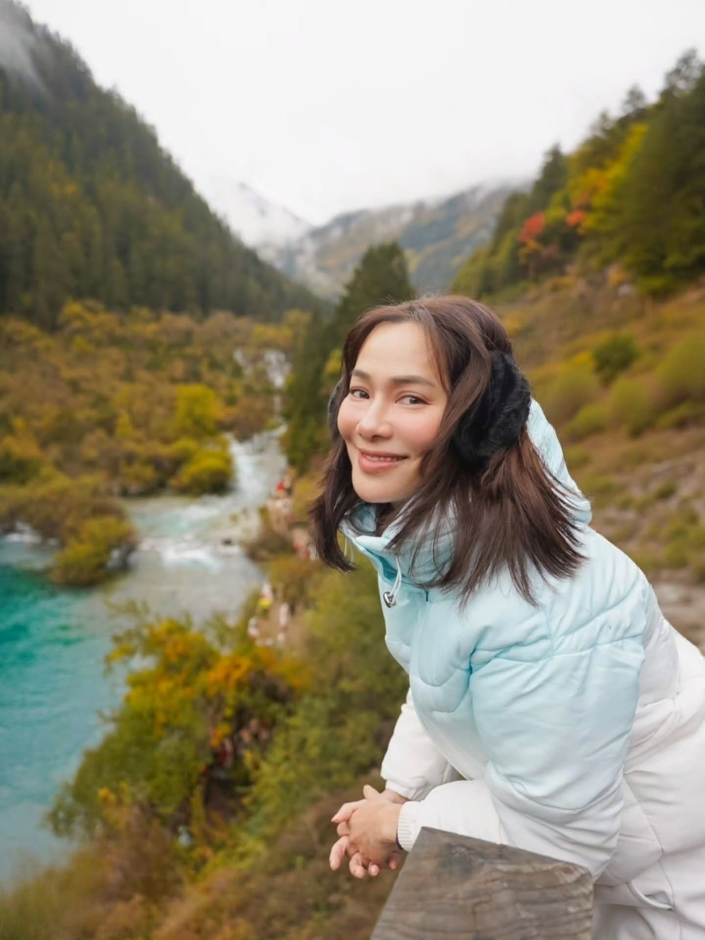 จอย - รินลณี ศรีเพ็ญ