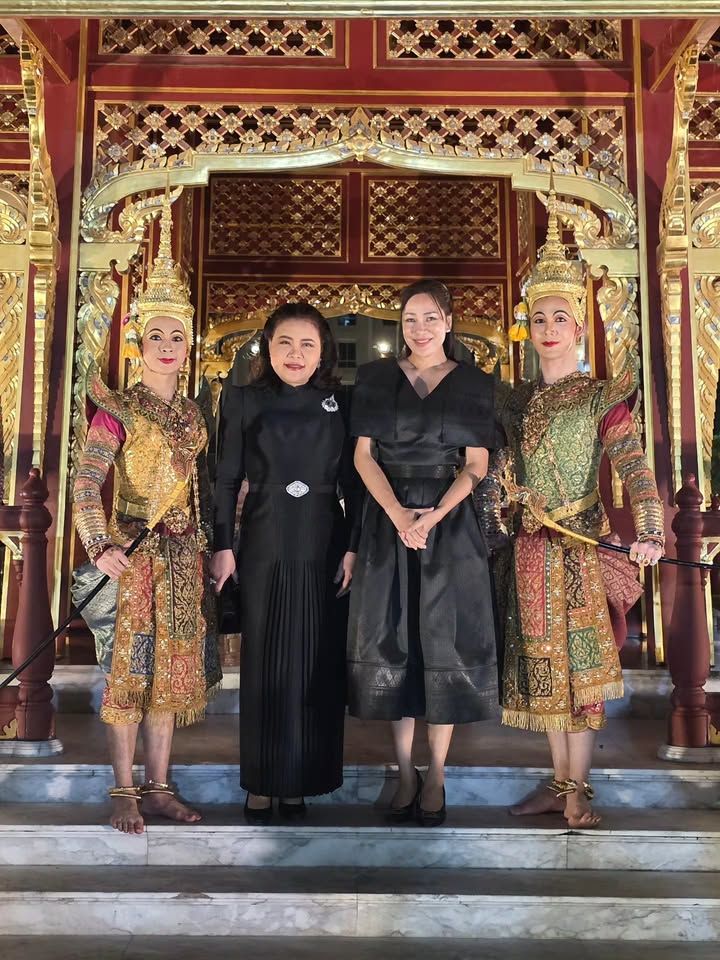 จอย - รินลณี ศรีเพ็ญ