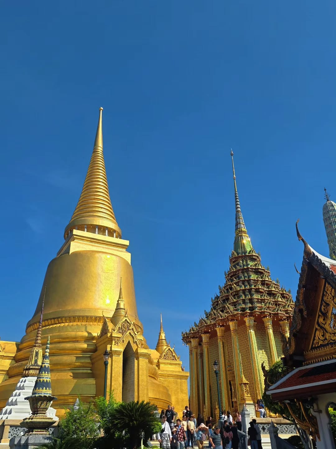 จอย - รินลณี ศรีเพ็ญ