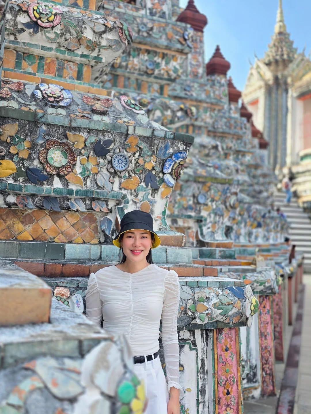 จอย - รินลณี ศรีเพ็ญ