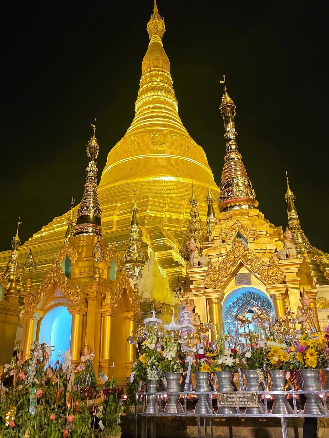 จอย - รินลณี ศรีเพ็ญ