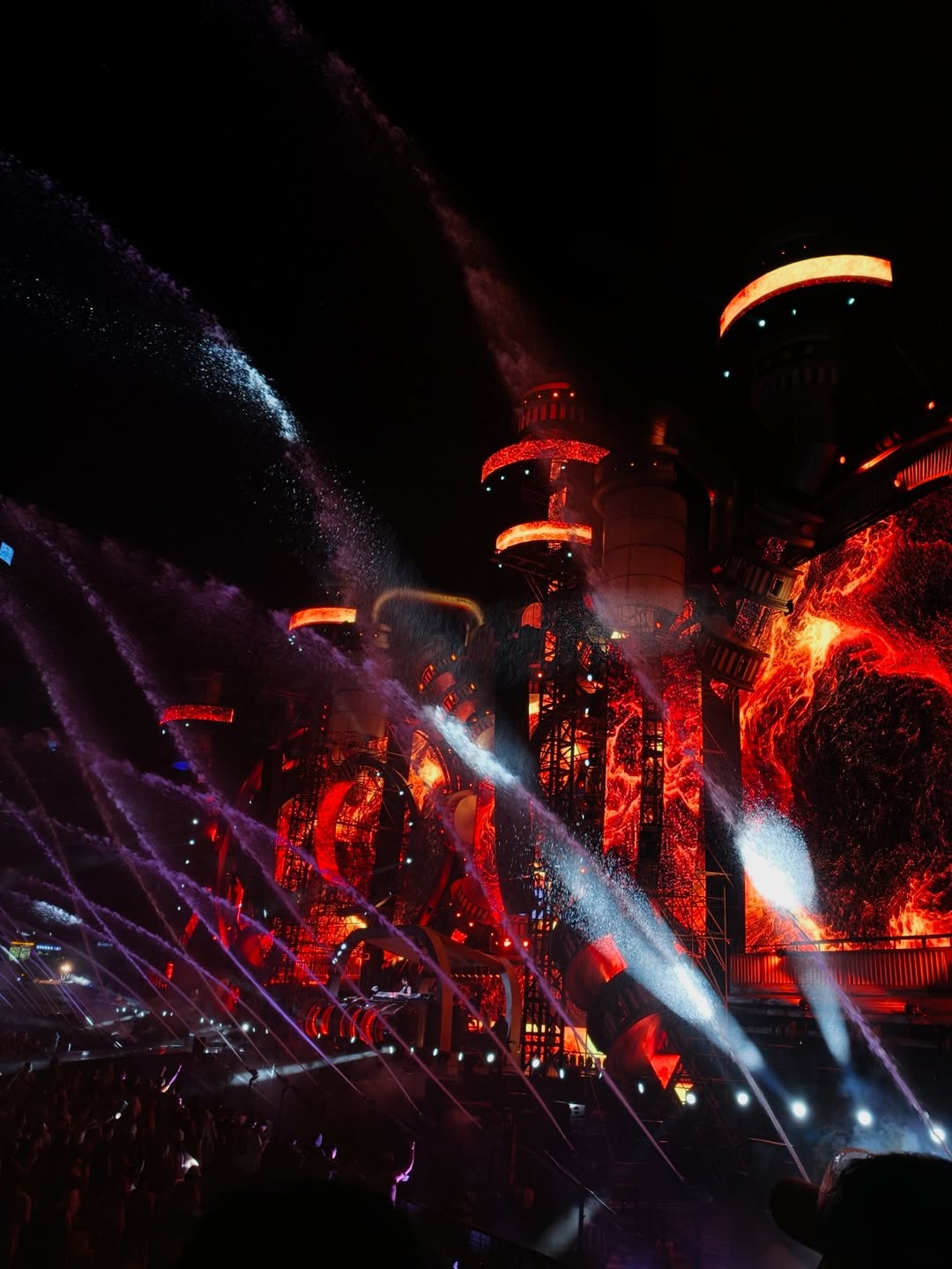 จุง - อาเชน ไอย์ดึน