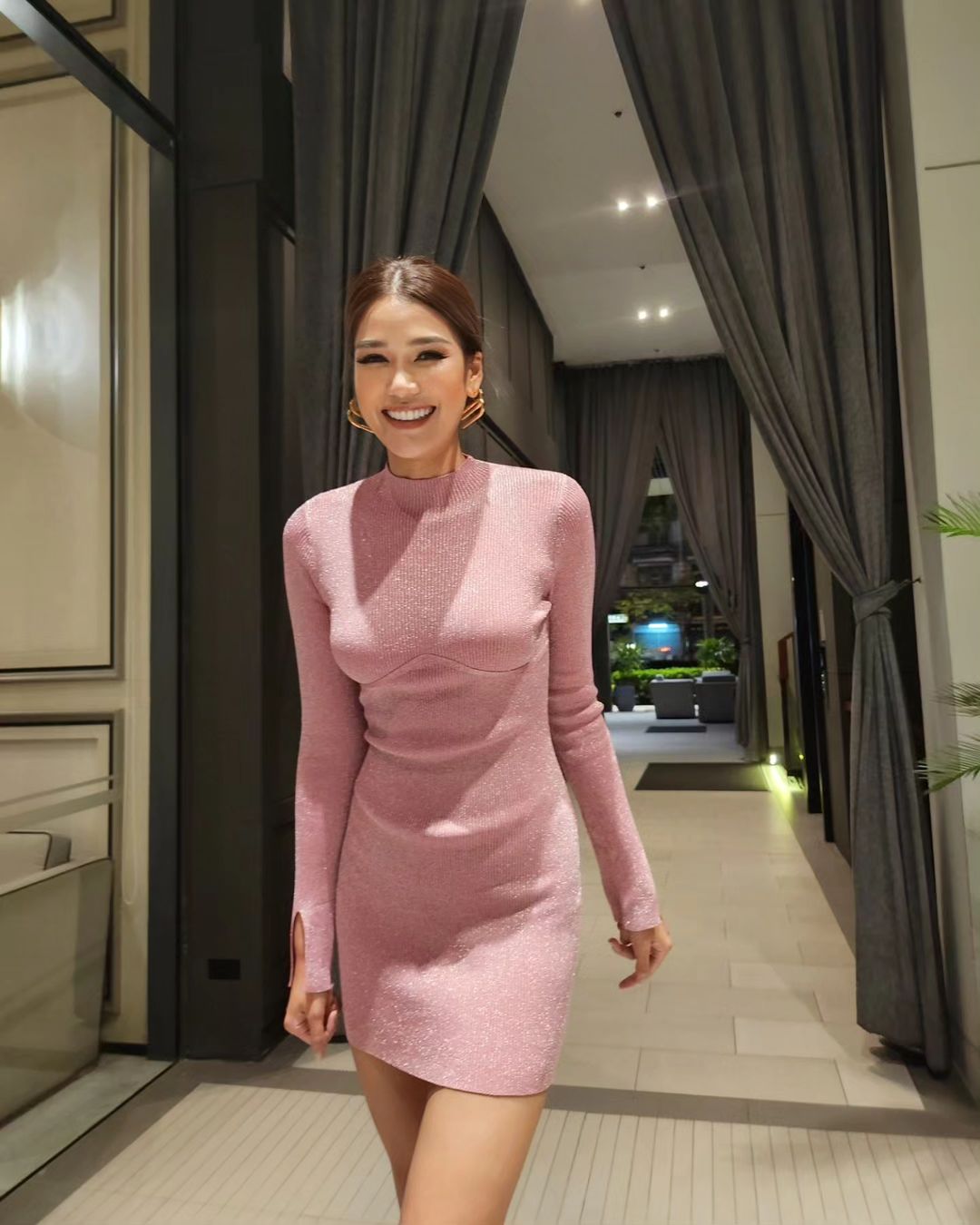 แนท - อนิพรณ์  เฉลิมบูรณะวงศ์